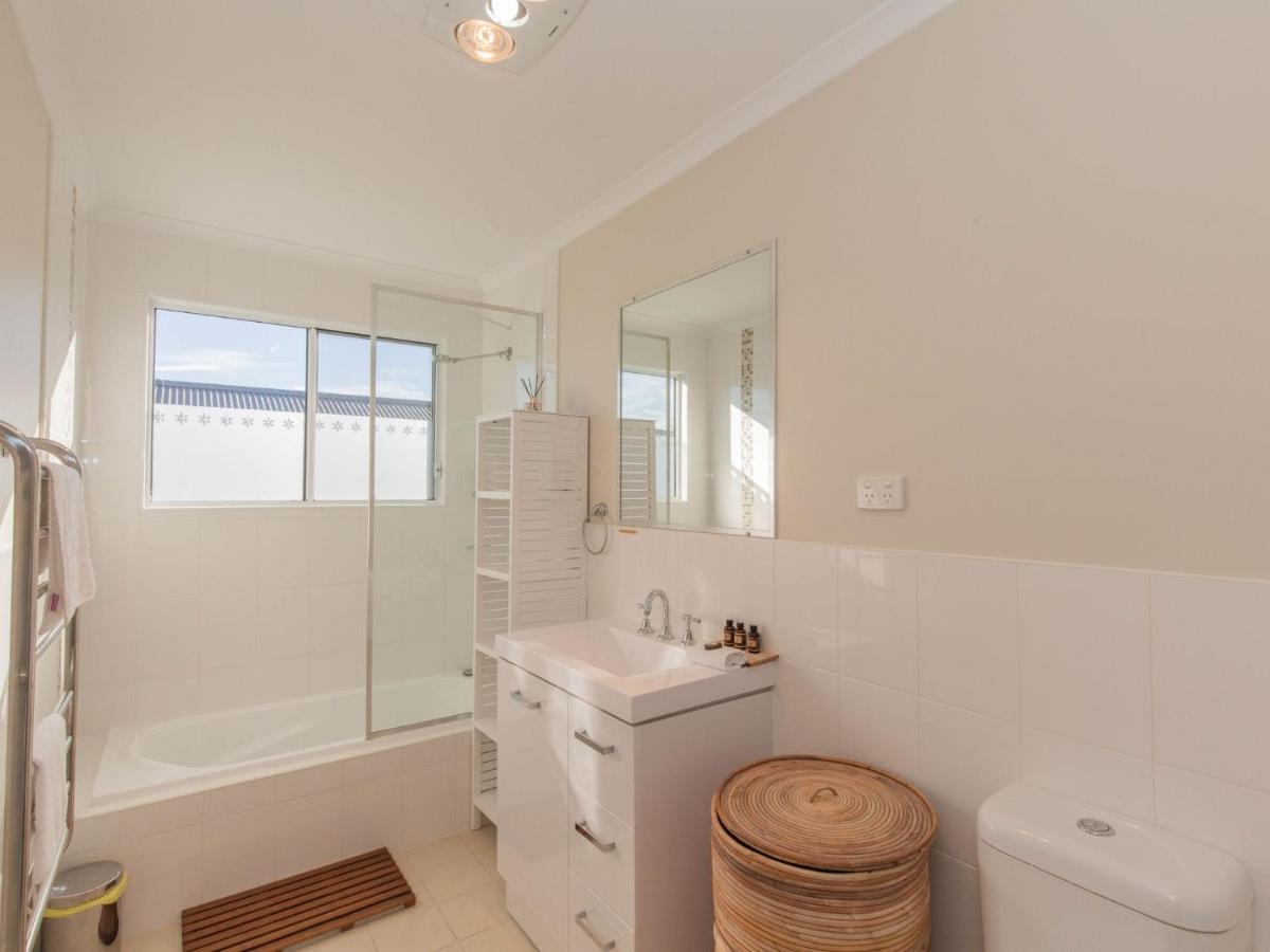St Helenas 5 Twynam Street Villa Jindabyne Exterior photo
